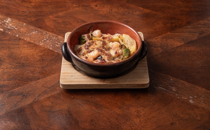 海老とアボカドのグラタン