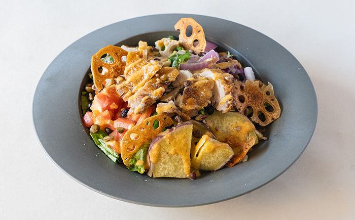 自家製<wbr>グリルチキンと<wbr>香味野菜サラダ