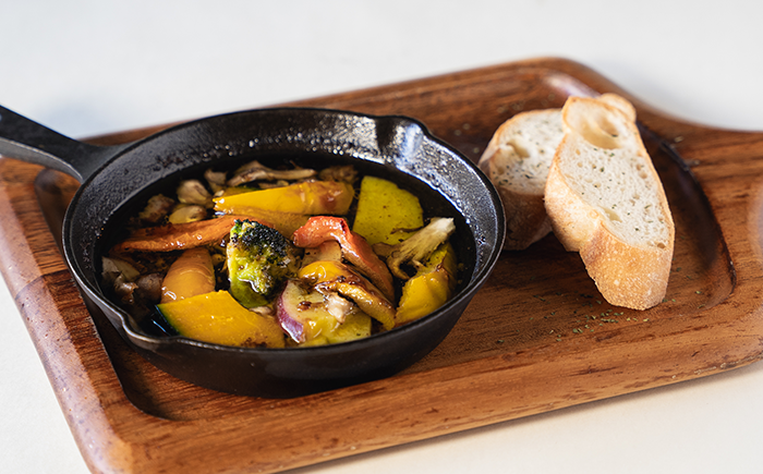 自家製ベーコンと<wbr>野菜の<wbr>アヒージョ